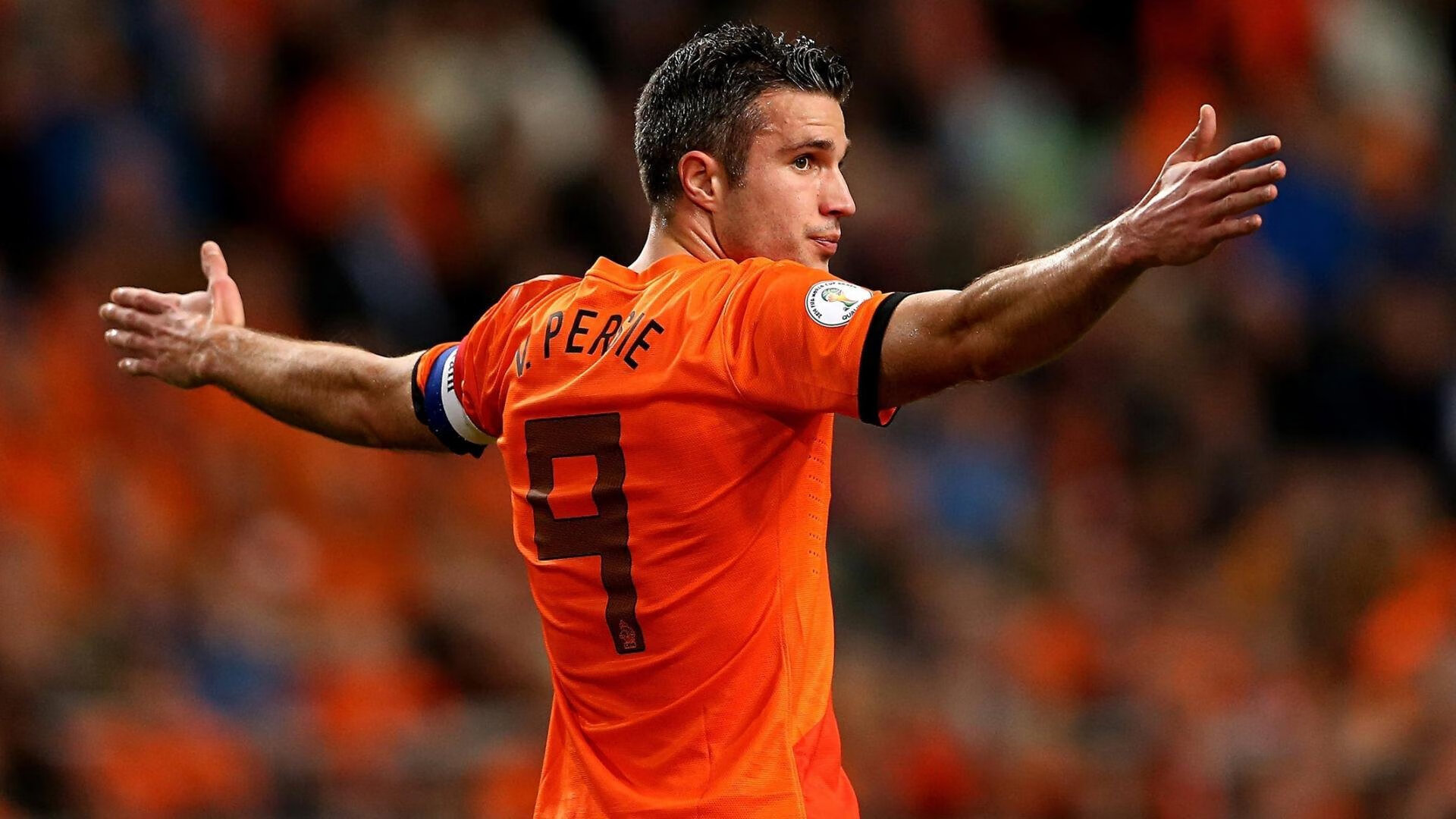 赛道风云突变，阿斯顿马丁横扫梅赛德斯，汉密尔顿惊艳四座背后的时代转折